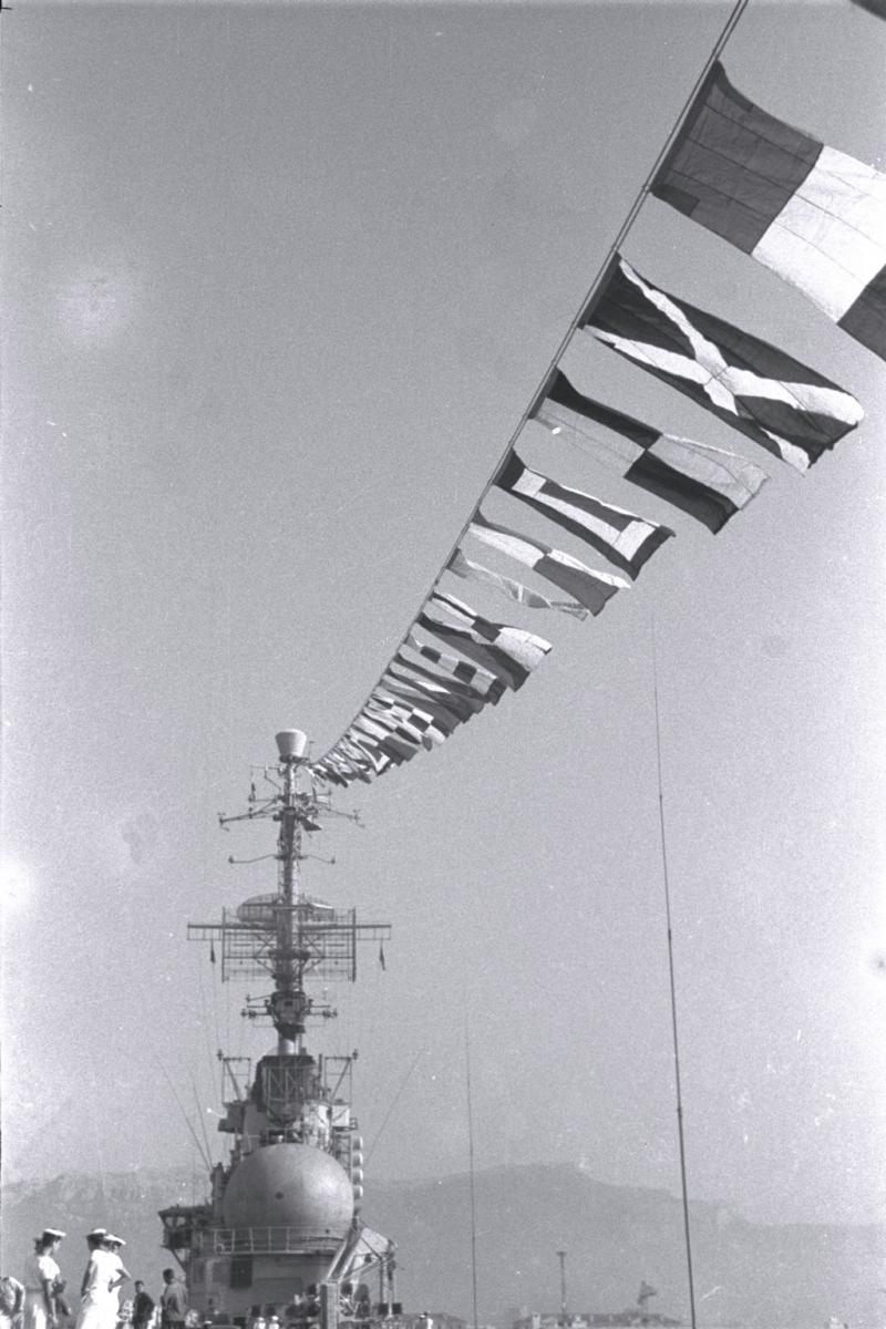 Un clic affiche en dimensions réelles
009clemenceau-1963-1965