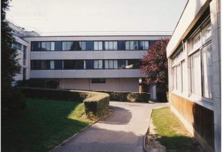 La même en 550 x 376 - 63 ko
pierre_greaume_12