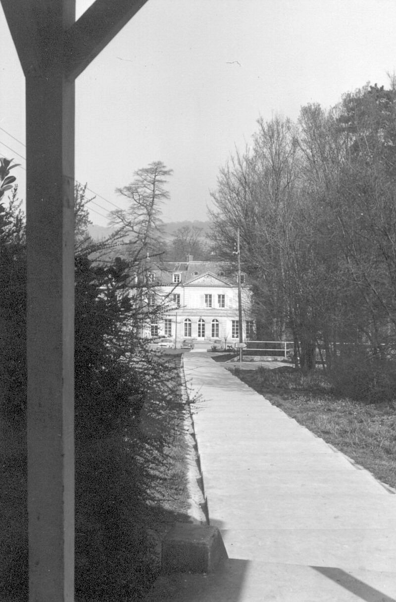Le château de Vilgénis en 1962 vu du chalet E